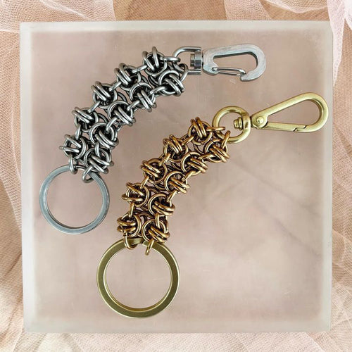 HAPLESS HANDMADE | Stout Chainmaille Keychain Clip