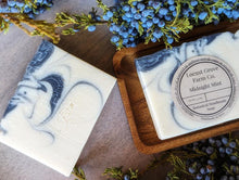 Load image into Gallery viewer, LOCUST GROVE FARM | Winter Soaps