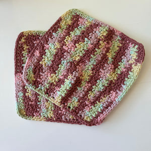 STITCHCRAFT BY SOPHIA | Crocheted Towel