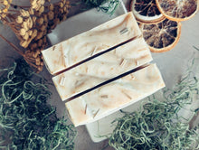Load image into Gallery viewer, LOCUST GROVE FARM | Spring Seasonal Soaps