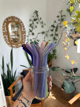 Load image into Gallery viewer, SWIGGY STRAWS | Glass Straw - Bent
