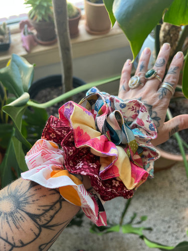 STITCHCRAFT BY SOPHIA | Back to School Scrunchies