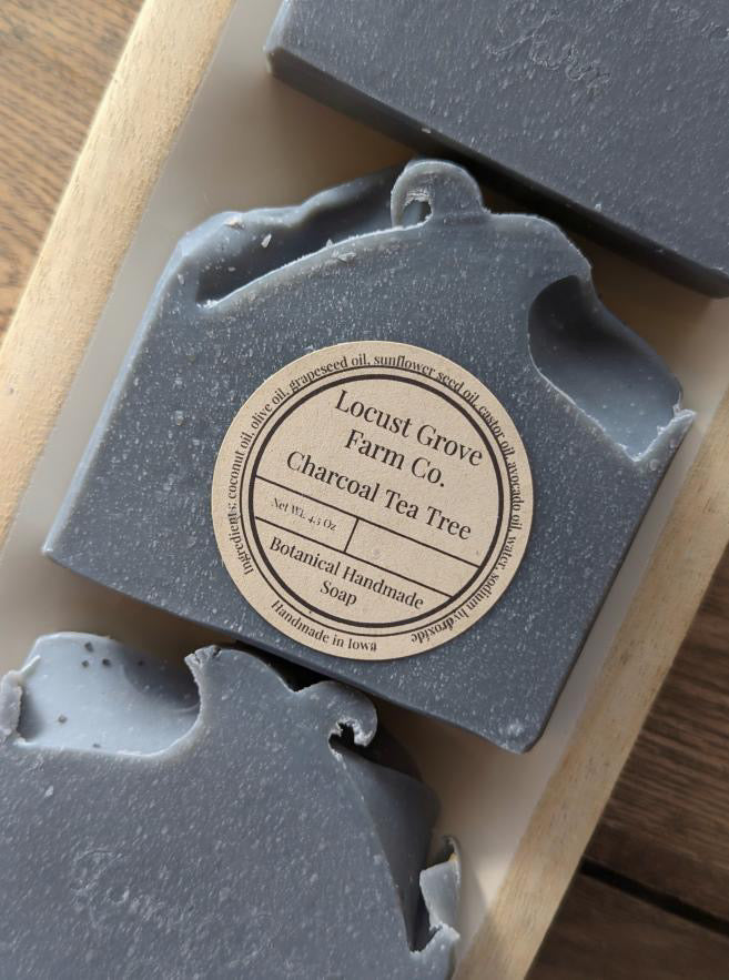 LOCUST GROVE FARM | Purifying Tea Tree Charcoal Mint Soap