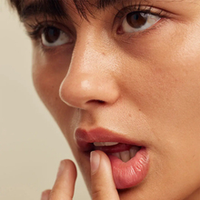 Load image into Gallery viewer, UTU | SPF50 Hydrating Sun Balm Face &amp; Lip Protector