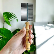 Load image into Gallery viewer, BAMBOO SWITCH | Double Sided Pet Flea Comb