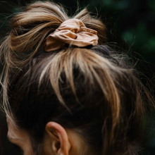 Load image into Gallery viewer, KOOSHOO | Organic Scrunchies