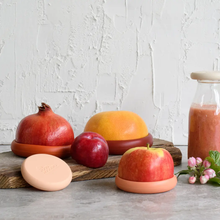 Load image into Gallery viewer, FOOD HUGGERS | Set of 5 Assorted Silicone Food Huggers