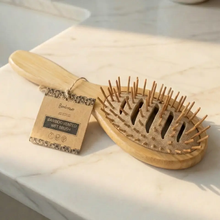 Load image into Gallery viewer, BAMBOO SWITCH | Vented Bamboo Brush for Wet Hair