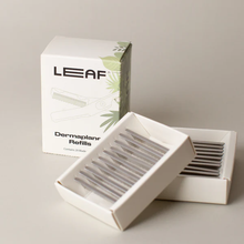 Load image into Gallery viewer, LEAF | Dermaplaner Refill Blades + Guards