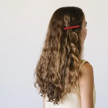 Load image into Gallery viewer, NAT + NOOR | Evie Alligator Hair Clips