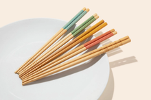 Load image into Gallery viewer, BAMBOO SWITCH | Bamboo Chopsticks (set of 2)