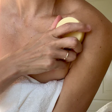 Load image into Gallery viewer, BAI-LI | LOTION BAR