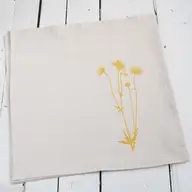 Load image into Gallery viewer, HEARTH AND HARROW | Dainty Flower Cotton Napkins (set of 4)