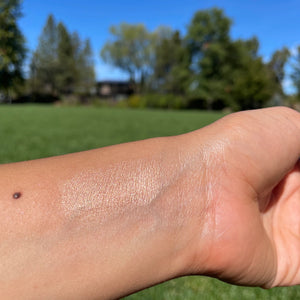 AXIOLOGY | Caramel Lip-to-Lid Balmie