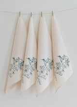 Load image into Gallery viewer, HEARTH AND HARROW | Organic Cotton Napkins (set of 4)