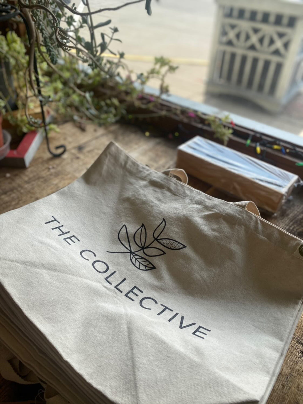 THE COLLECTIVE Market Tote
