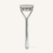 Load image into Gallery viewer, LEAF | The Leaf Pivoting Triple Head Razor
